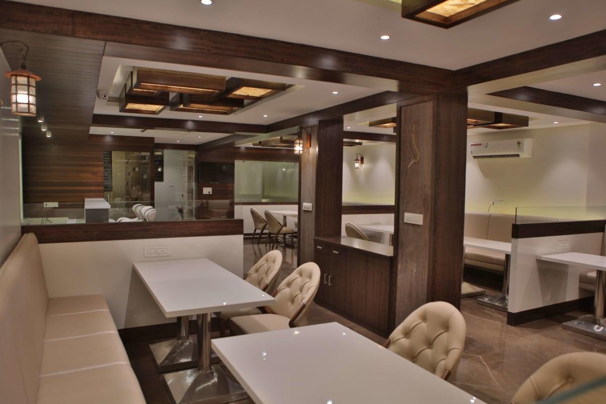 Hotel K P Pride Jalgaon Dış mekan fotoğraf